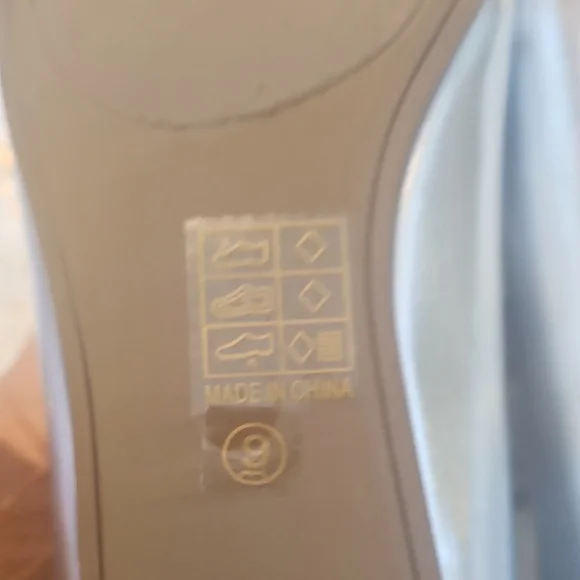 Journee Collection Silver Flats with Crystal Accents - Picture 8 of 9